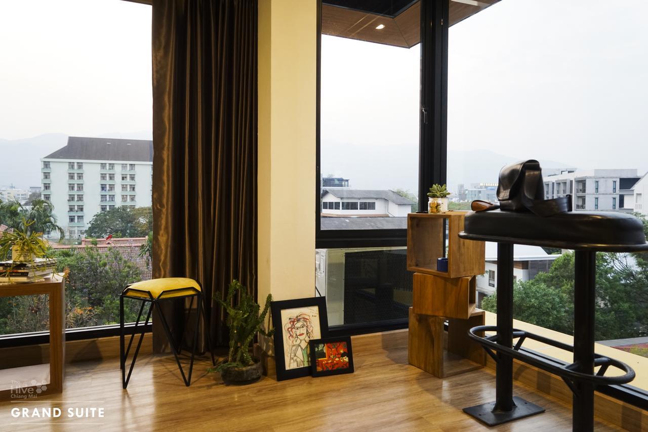 The Hive Chiang Mai Hotel Екстериор снимка