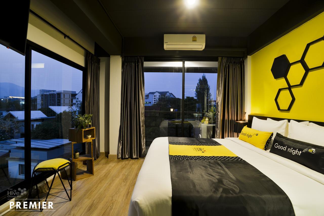 The Hive Chiang Mai Hotel Екстериор снимка