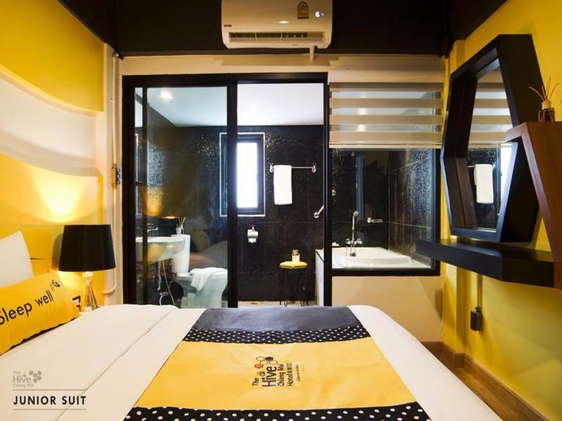 The Hive Chiang Mai Hotel Екстериор снимка
